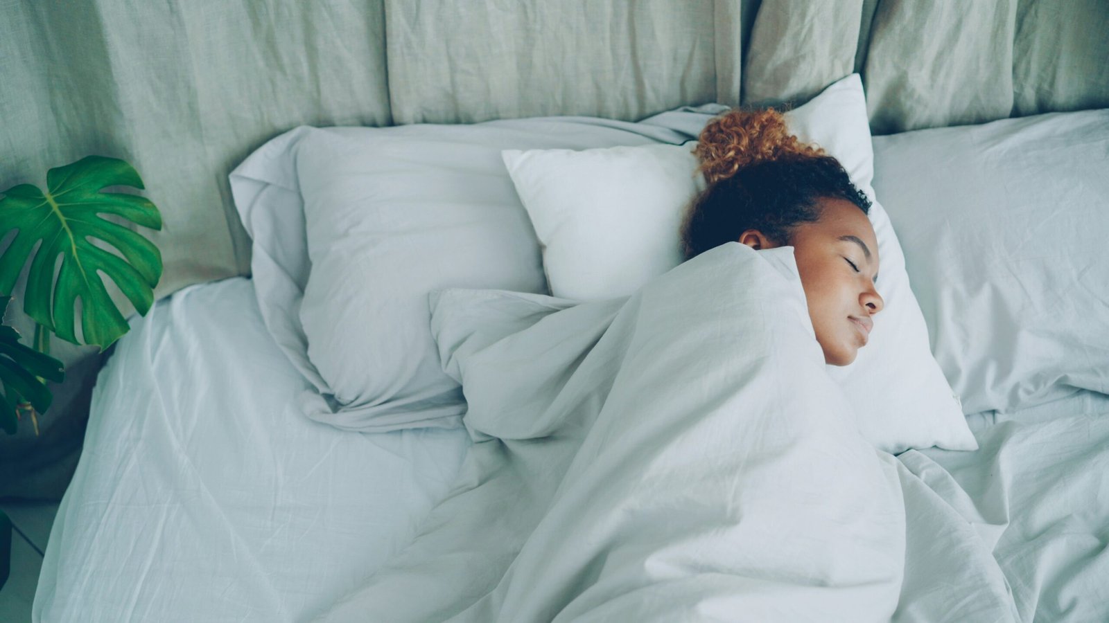 How to Actually Sleep Better — 2 Free Methods Beyond the Usual Tips